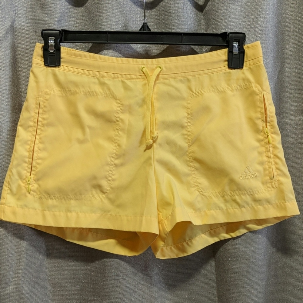 Like new Adidas yellow shorts